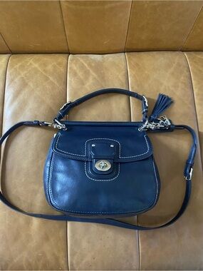 Coach Willis LEGACY mint condition.